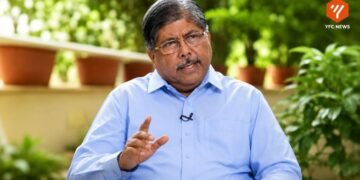 विद्यार्थ्यांची फसवणूक रोखण्यासाठी चंद्रकांत पाटील यांची कठोर कारवाई